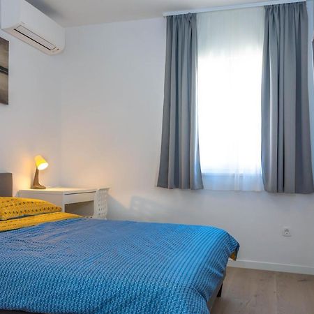 Apartment Ana Kastela Dış mekan fotoğraf